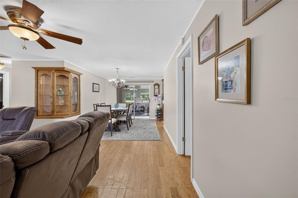 For Sale: $295,000 (3 beds, 2 baths, 1369 Square Feet)