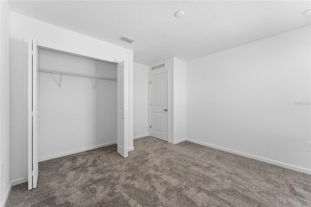 For Rent: $2,300 (3 beds, 2 baths, 1755 Square Feet)