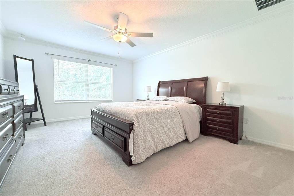 For Rent: $2,100 (3 beds, 2 baths, 1666 Square Feet)