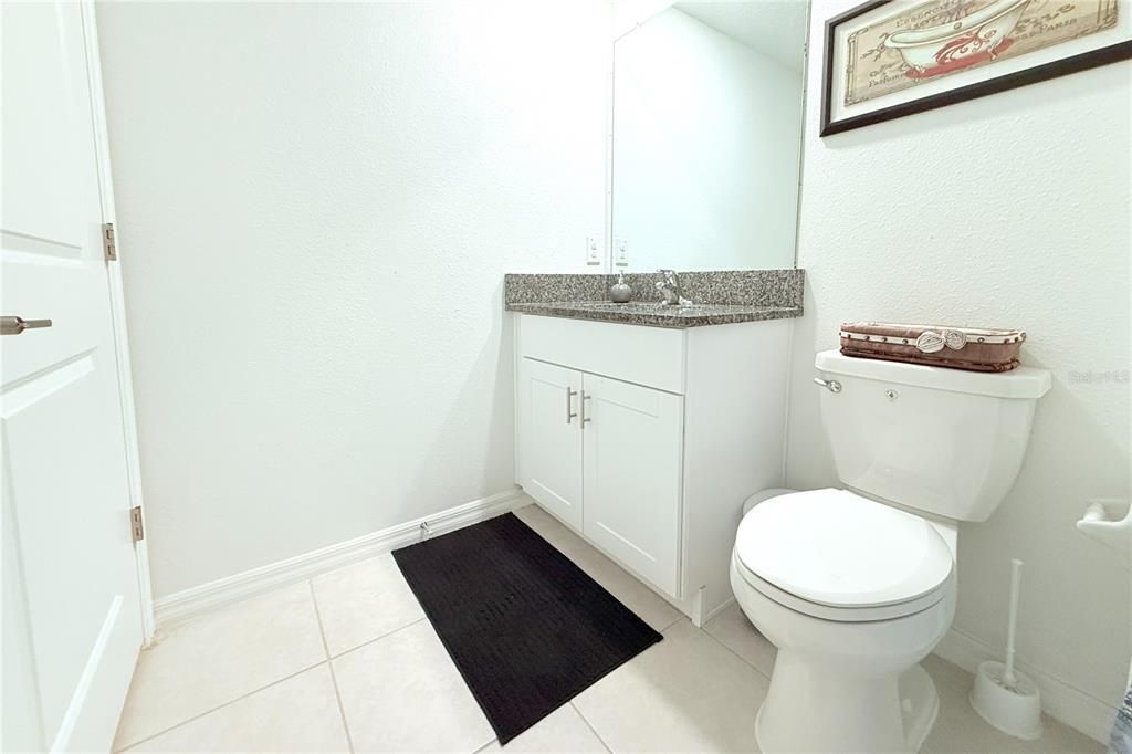 For Rent: $2,100 (3 beds, 2 baths, 1666 Square Feet)