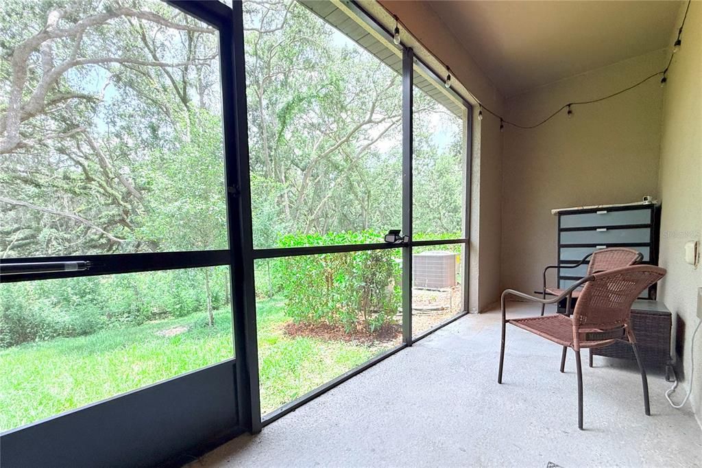 For Rent: $2,100 (3 beds, 2 baths, 1666 Square Feet)