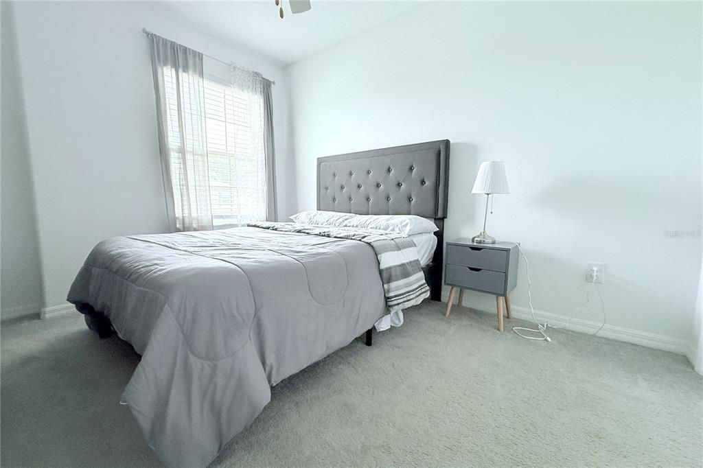 For Rent: $2,100 (3 beds, 2 baths, 1666 Square Feet)