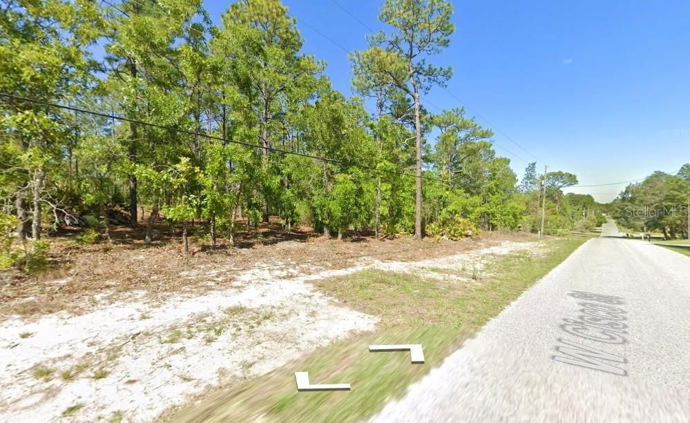 En Venta: $99,000 (1.06 acres)
