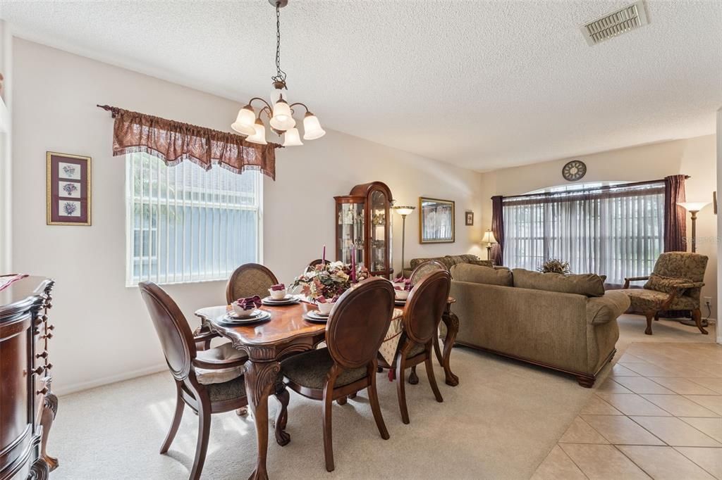 For Sale: $499,900 (4 beds, 2 baths, 1972 Square Feet)