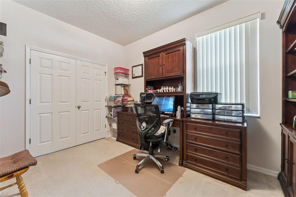 For Sale: $499,900 (4 beds, 2 baths, 1972 Square Feet)