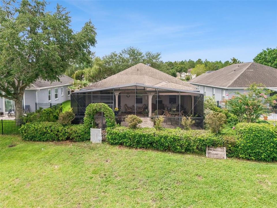 For Sale: $499,900 (4 beds, 2 baths, 1972 Square Feet)