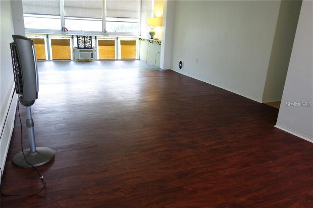 En Venta: $110,000 (1 camas, 1 baños, 875 Pies cuadrados)