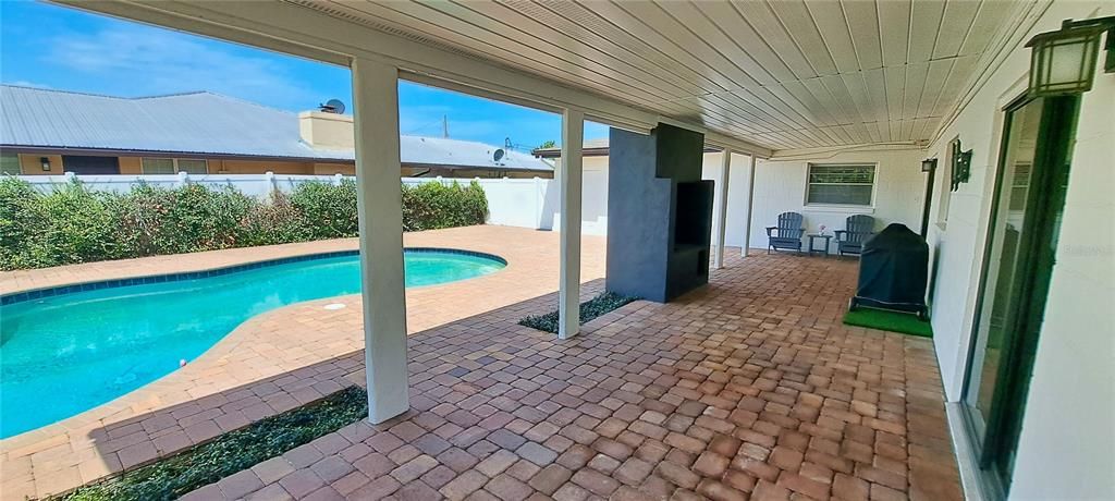 En Venta: $559,900 (3 camas, 2 baños, 1890 Pies cuadrados)