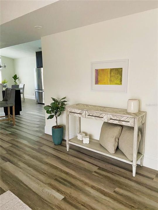 En Venta: $559,900 (3 camas, 2 baños, 1890 Pies cuadrados)