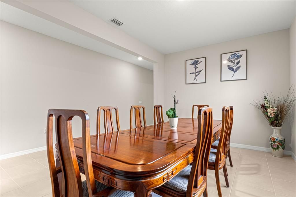 En Renta: $2,990 (5 camas, 4 baños, 4070 Pies cuadrados)