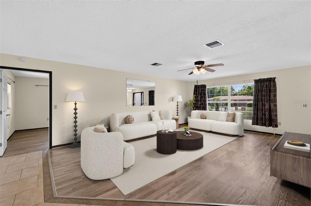 For Sale: $325,000 (3 beds, 2 baths, 1681 Square Feet)
