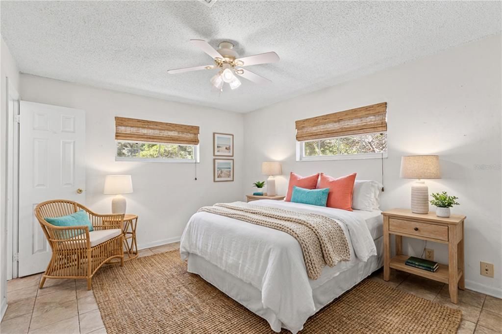For Sale: $259,900 (3 beds, 2 baths, 1488 Square Feet)