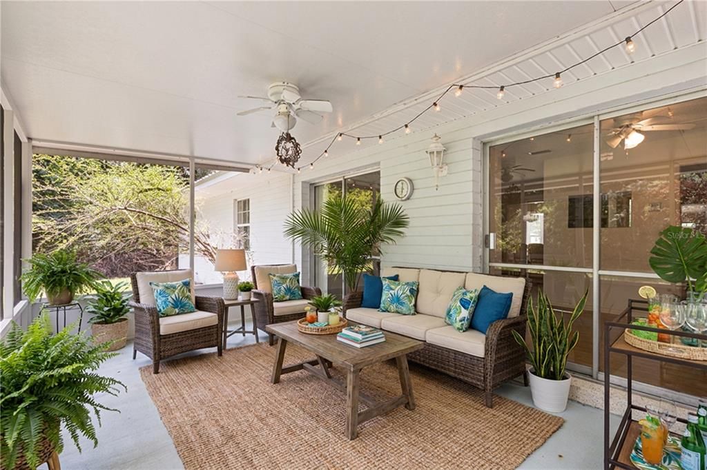 For Sale: $259,900 (3 beds, 2 baths, 1488 Square Feet)