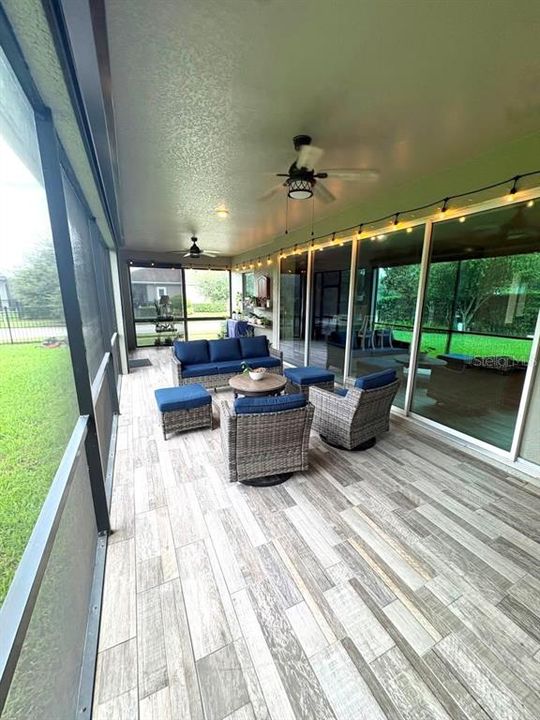 En Venta: $820,000 (4 camas, 4 baños, 3163 Pies cuadrados)