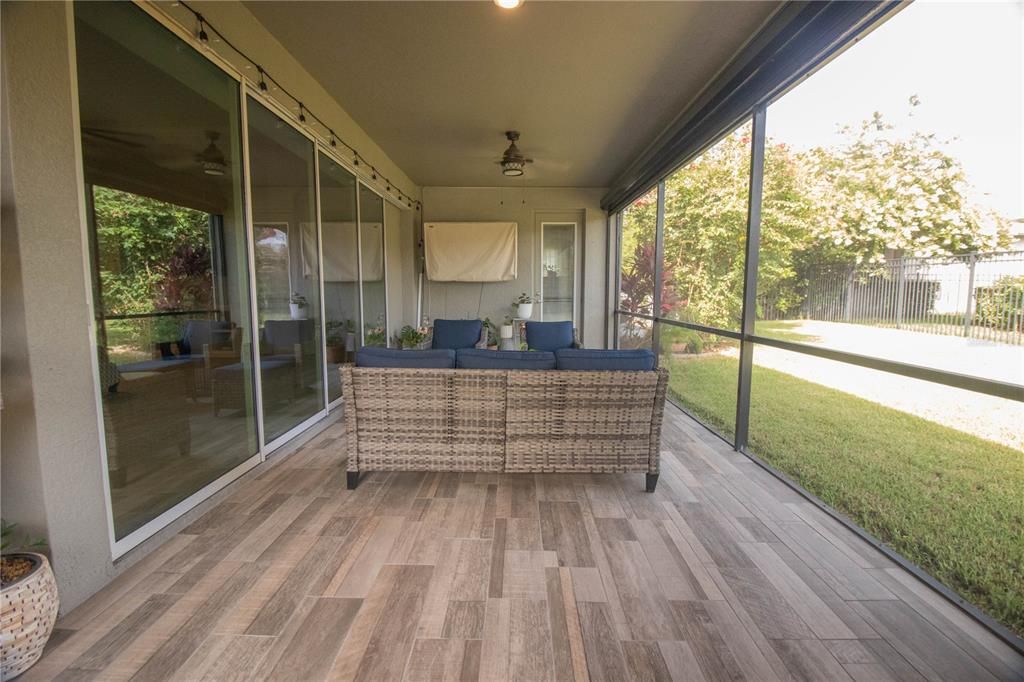 En Venta: $820,000 (4 camas, 4 baños, 3163 Pies cuadrados)