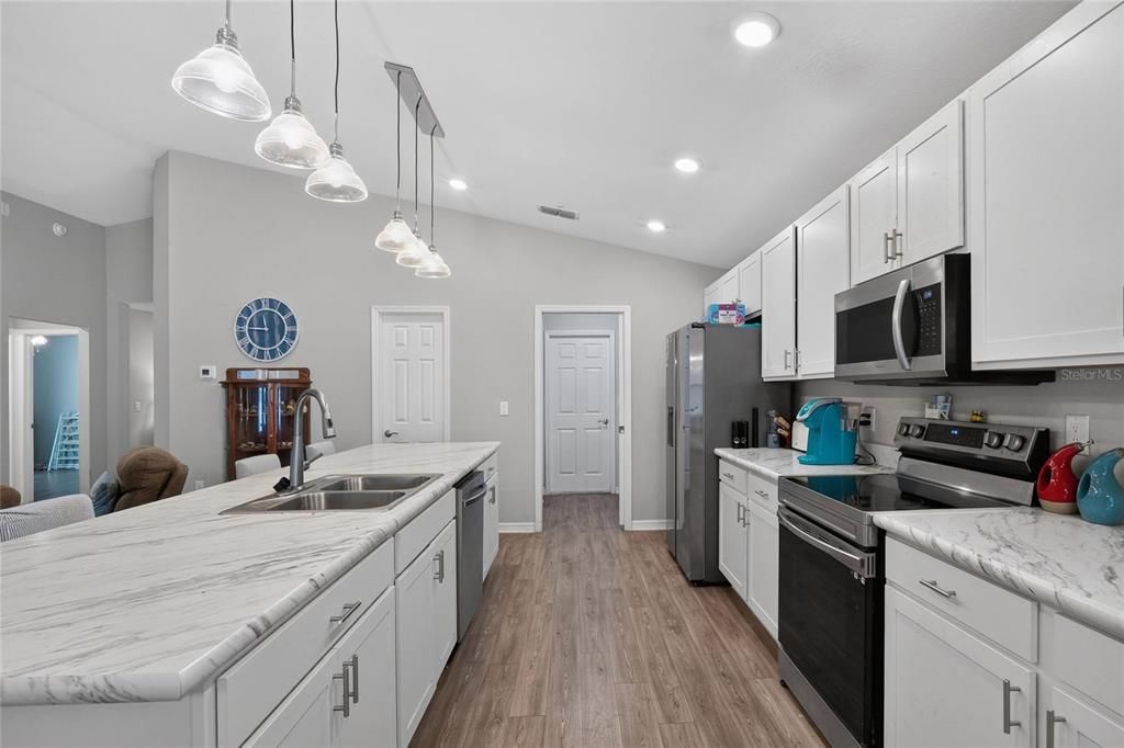 For Sale: $362,000 (3 beds, 2 baths, 2082 Square Feet)
