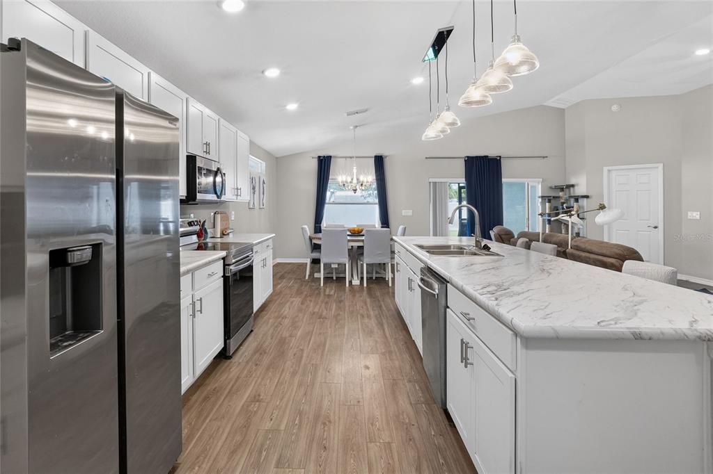 For Sale: $362,000 (3 beds, 2 baths, 2082 Square Feet)