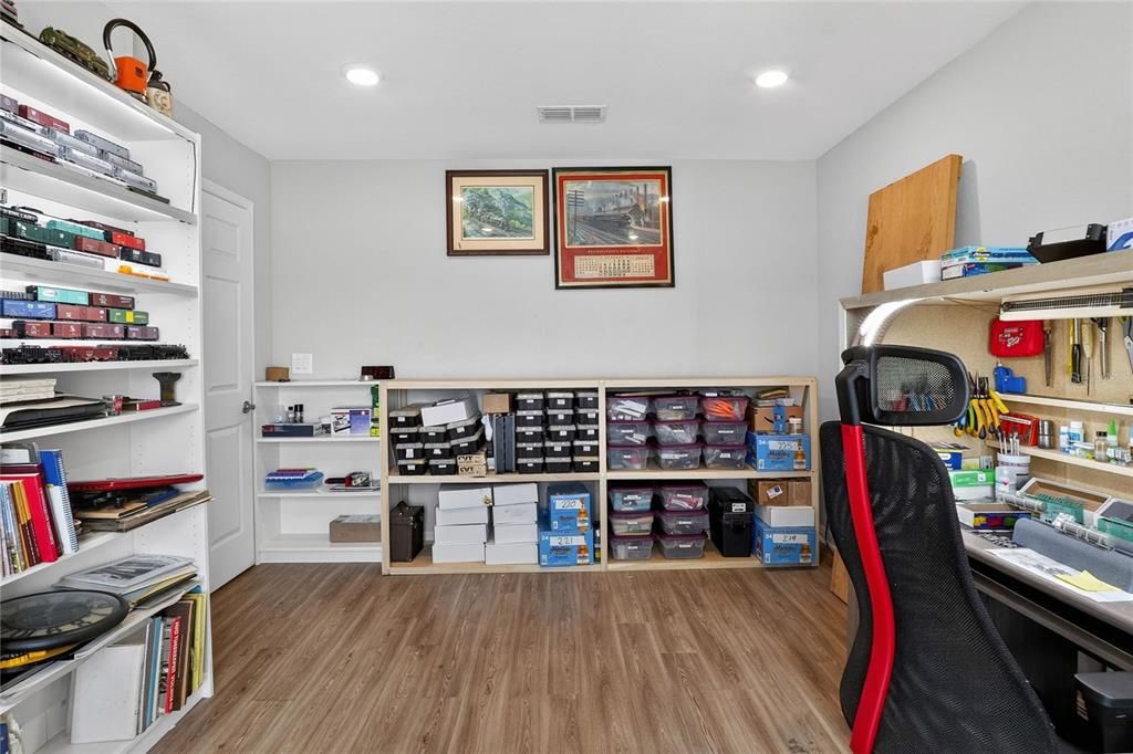 For Sale: $362,000 (3 beds, 2 baths, 2082 Square Feet)