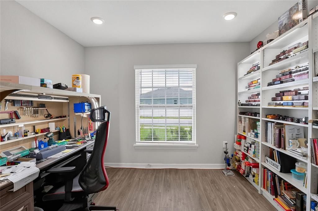 For Sale: $362,000 (3 beds, 2 baths, 2082 Square Feet)