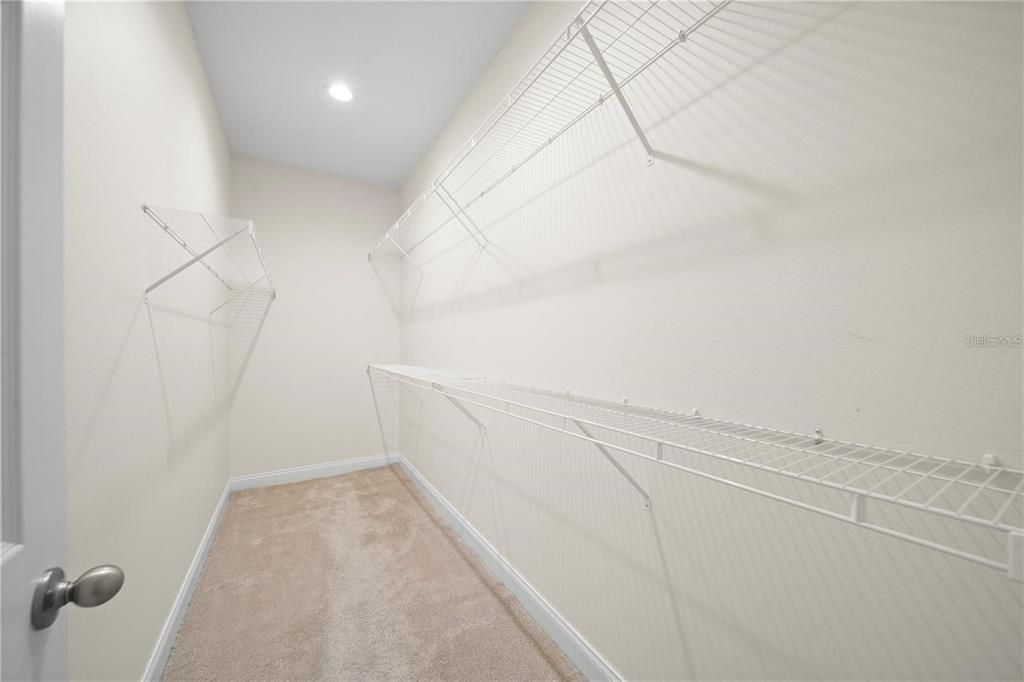 En Renta: $2,300 (4 camas, 2 baños, 1606 Pies cuadrados)