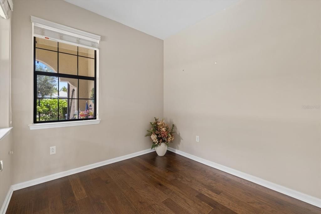 For Sale: $480,000 (2 beds, 2 baths, 1428 Square Feet)