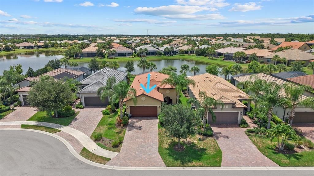 For Sale: $480,000 (2 beds, 2 baths, 1428 Square Feet)