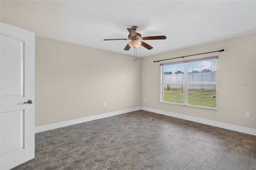 For Sale: $365,000 (4 beds, 2 baths, 2307 Square Feet)