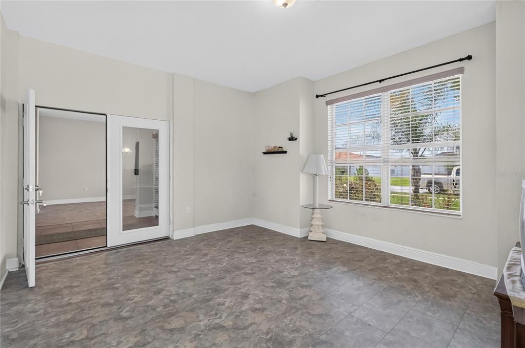 For Sale: $365,000 (4 beds, 2 baths, 2307 Square Feet)