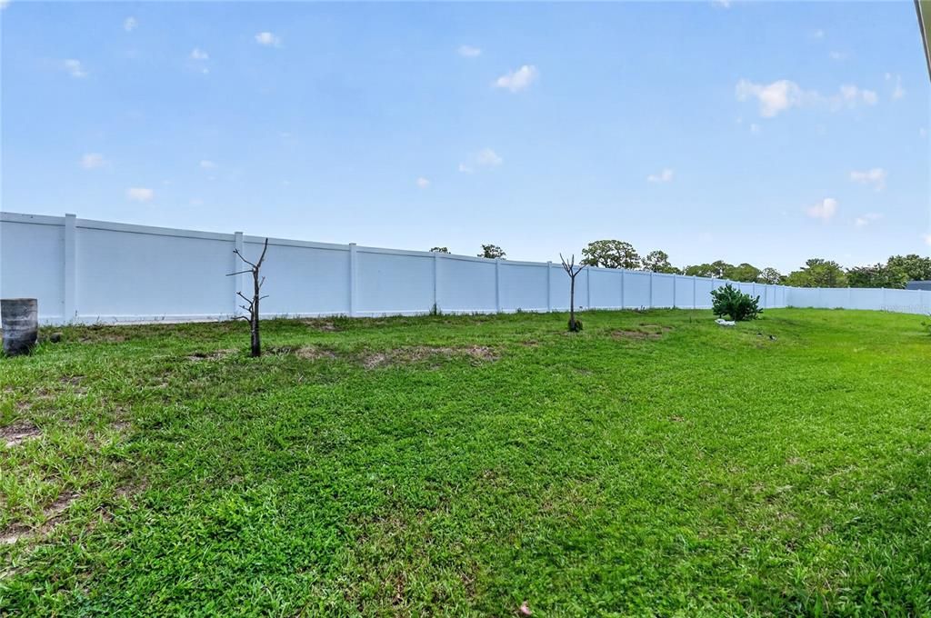For Sale: $365,000 (4 beds, 2 baths, 2307 Square Feet)