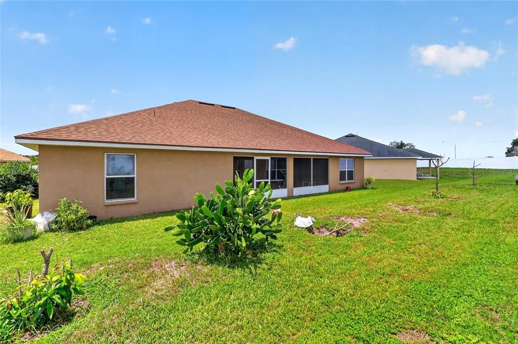 For Sale: $365,000 (4 beds, 2 baths, 2307 Square Feet)