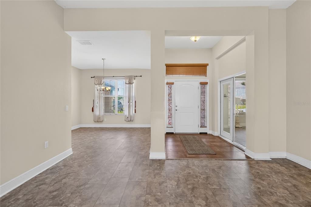 For Sale: $365,000 (4 beds, 2 baths, 2307 Square Feet)