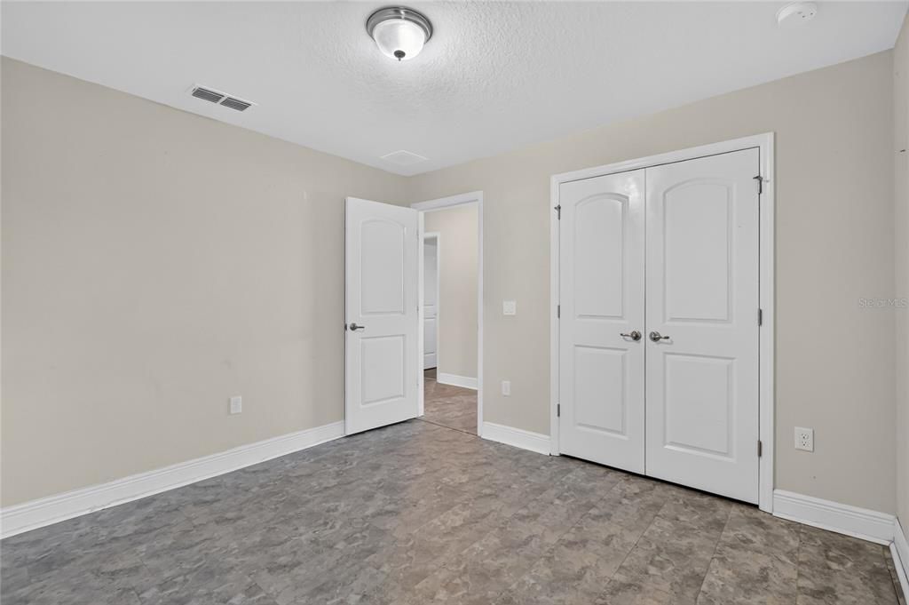 For Sale: $365,000 (4 beds, 2 baths, 2307 Square Feet)