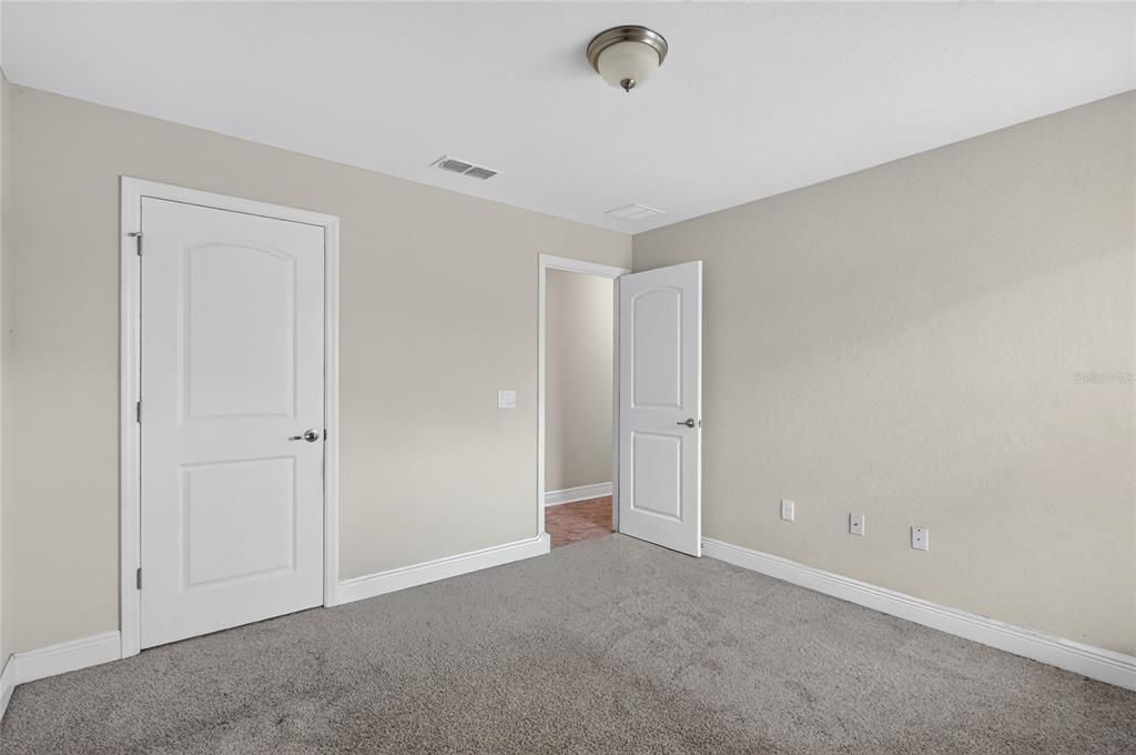 For Sale: $365,000 (4 beds, 2 baths, 2307 Square Feet)