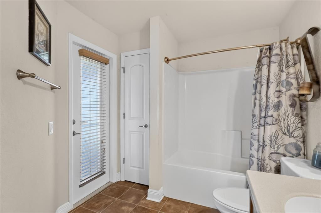 For Sale: $365,000 (4 beds, 2 baths, 2307 Square Feet)