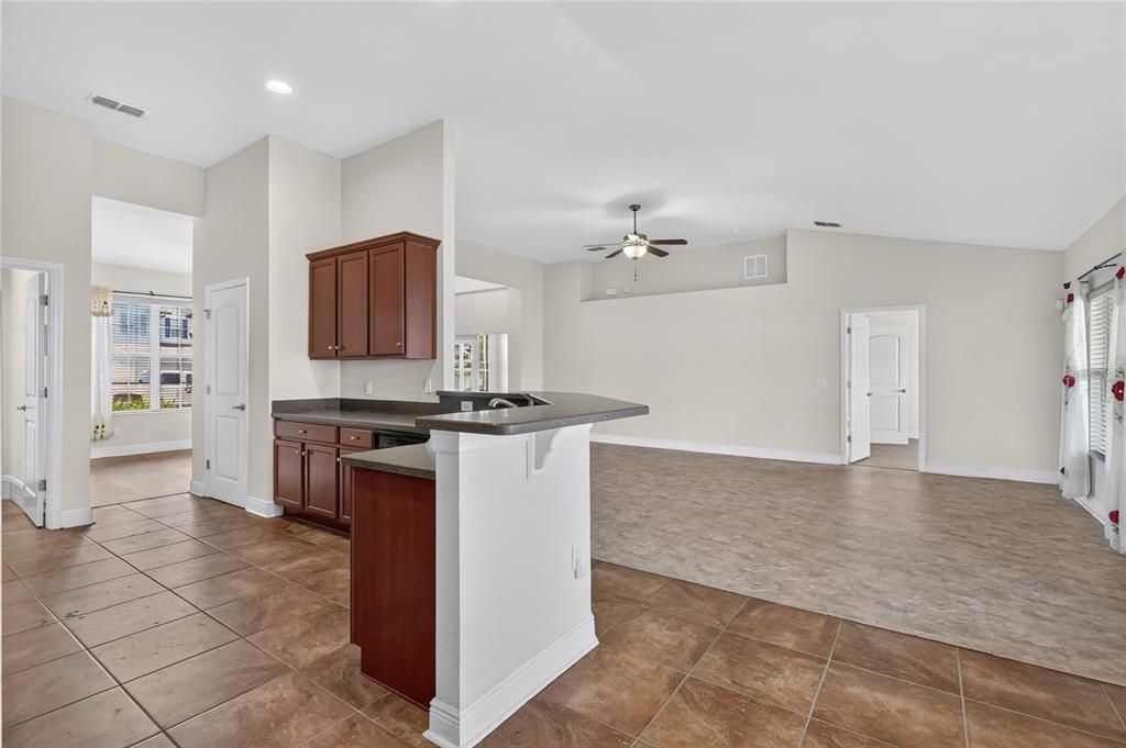 For Sale: $365,000 (4 beds, 2 baths, 2307 Square Feet)
