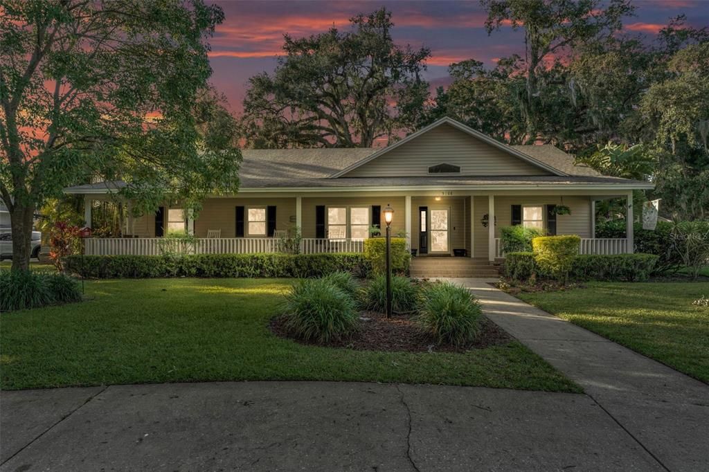 En Venta: $499,900 (3 camas, 2 baños, 2126 Pies cuadrados)