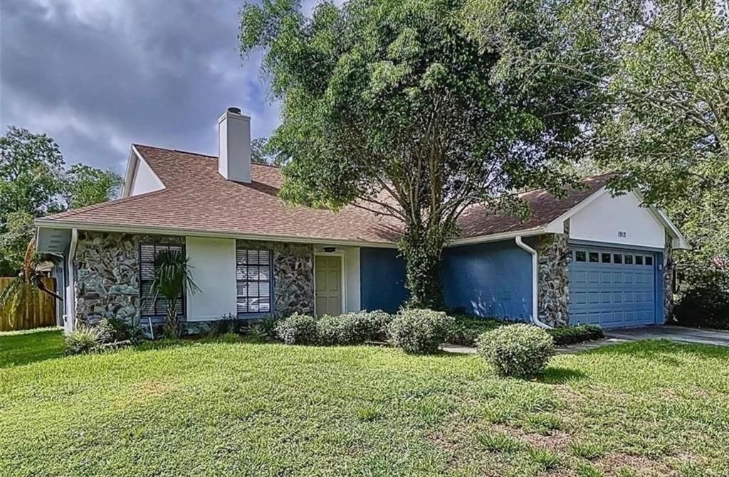 En Venta: $480,000 (3 camas, 2 baños, 1966 Pies cuadrados)