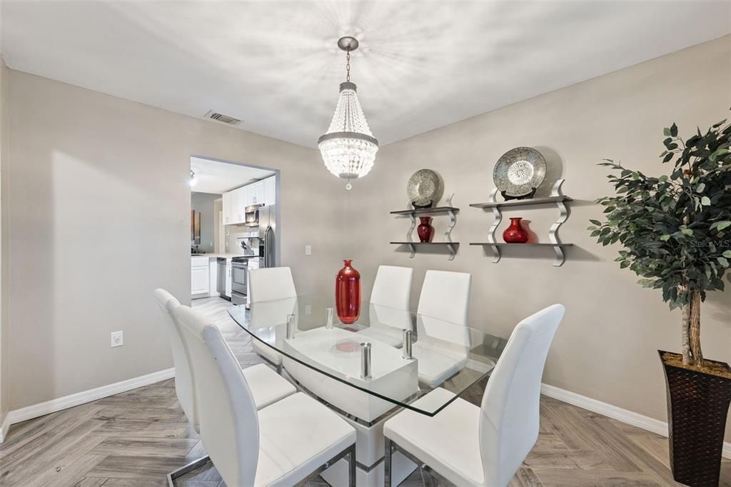 For Sale: $384,900 (3 beds, 2 baths, 2039 Square Feet)