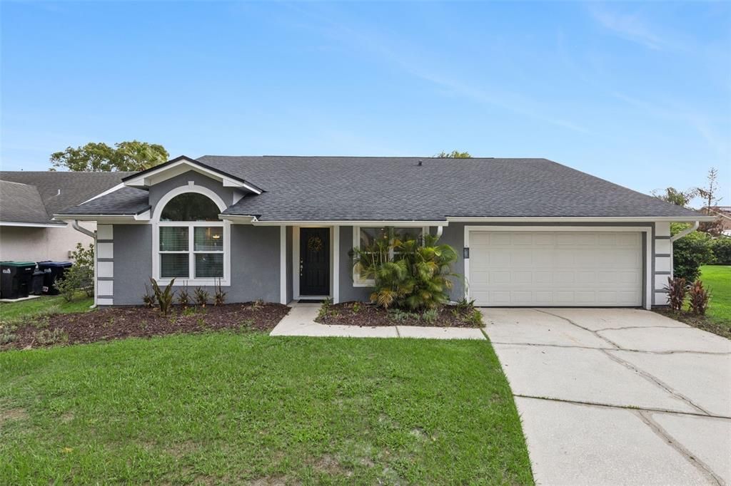 For Sale: $384,900 (3 beds, 2 baths, 2039 Square Feet)
