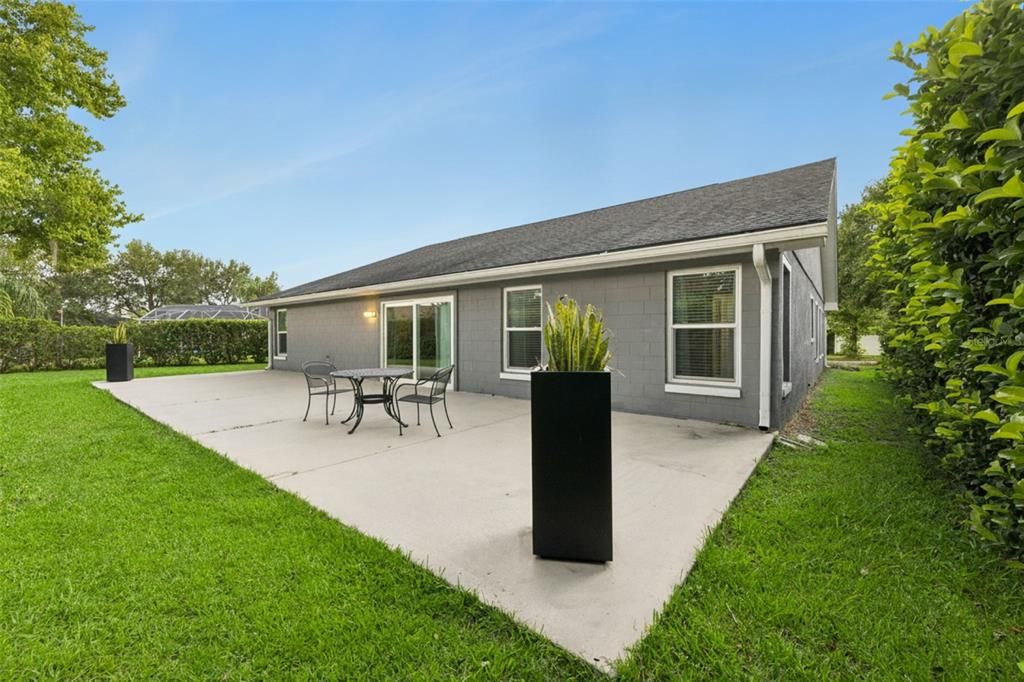 For Sale: $384,900 (3 beds, 2 baths, 2039 Square Feet)
