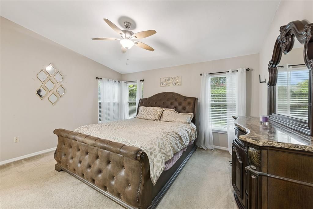 For Sale: $384,900 (3 beds, 2 baths, 2039 Square Feet)