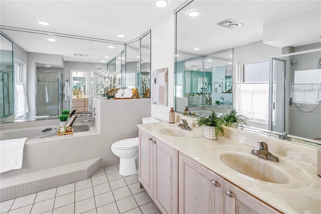 For Sale: $995,000 (4 beds, 3 baths, 2688 Square Feet)
