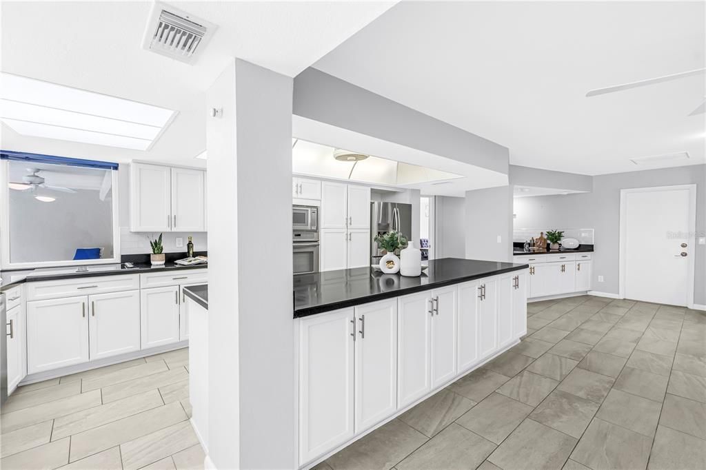 For Sale: $995,000 (4 beds, 3 baths, 2688 Square Feet)