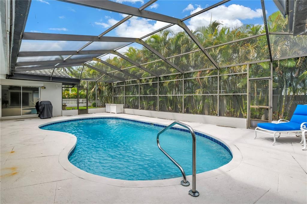For Sale: $995,000 (4 beds, 3 baths, 2688 Square Feet)