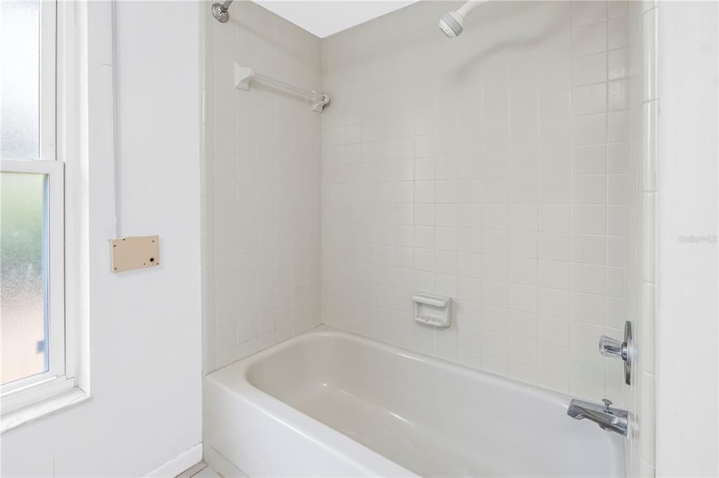 For Sale: $995,000 (4 beds, 3 baths, 2688 Square Feet)