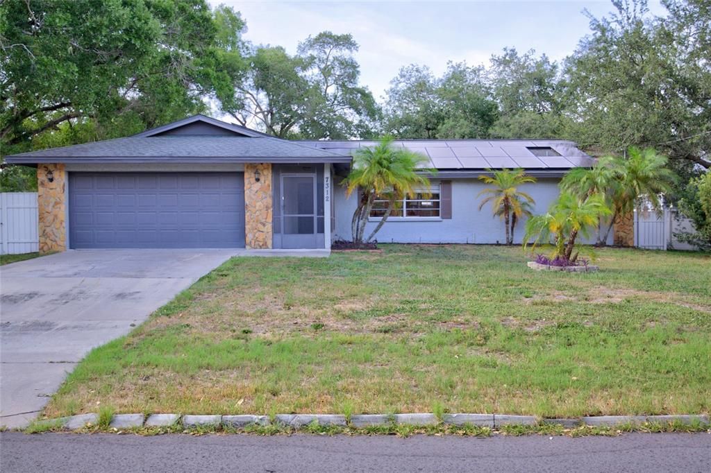 En Venta: $650,000 (3 camas, 2 baños, 1592 Pies cuadrados)