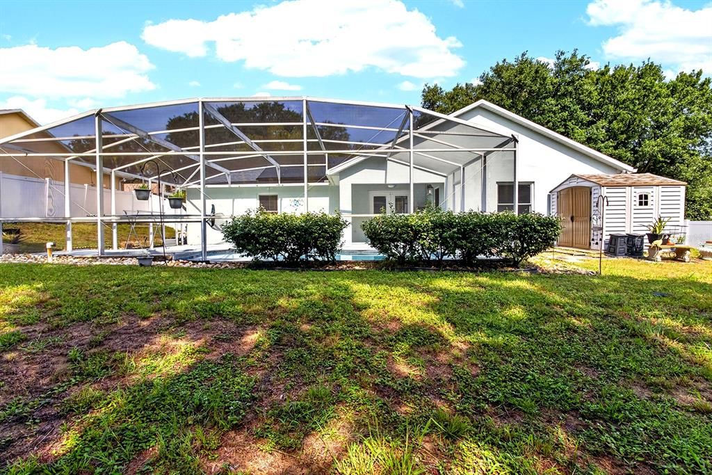 На продажу: $375,000 (3 спален, 2 ванн, 1204 Квадратных фут)