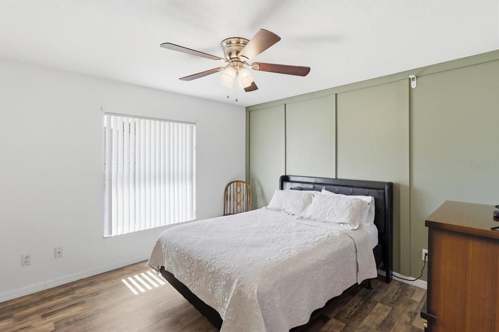 For Sale: $245,000 (3 beds, 2 baths, 1380 Square Feet)