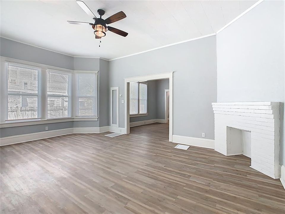На продажу: $765,999 (5 спален, 4 ванн, 3518 Квадратных фут)