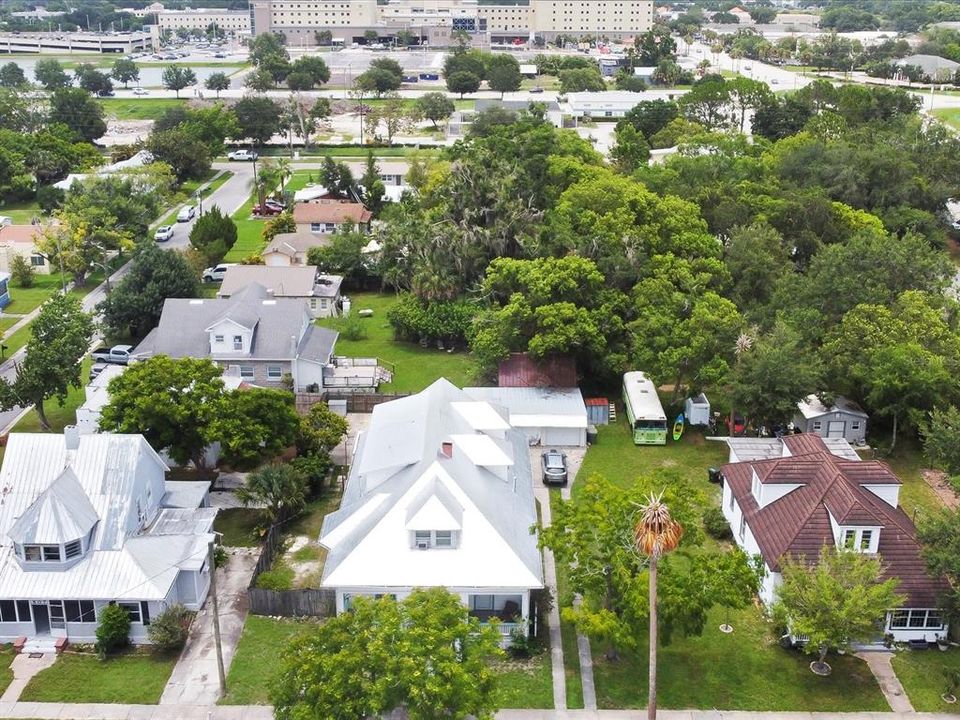 En Venta: $765,999 (5 camas, 4 baños, 3518 Pies cuadrados)